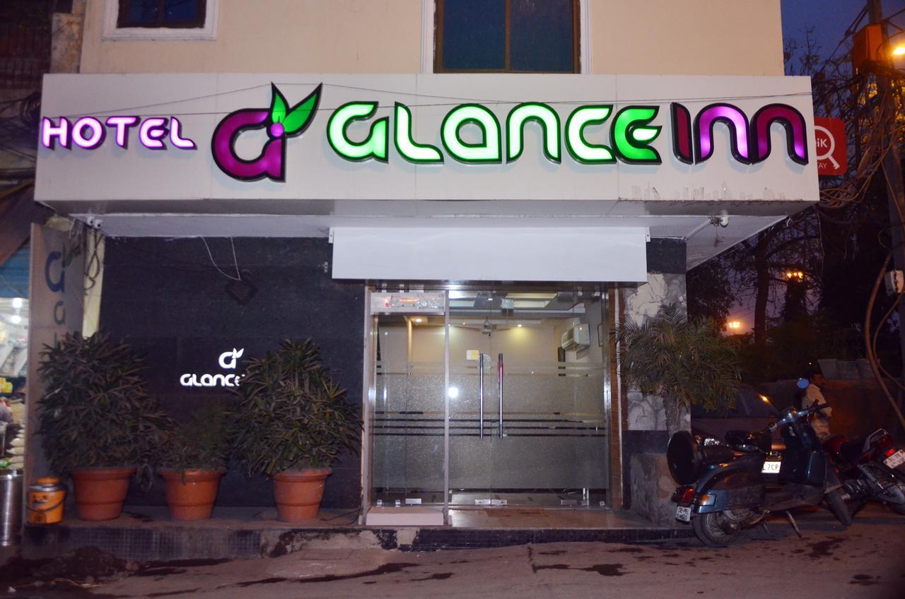 Oyo 18753 Hotel Glance Inn Yeni Delhi Dış mekan fotoğraf